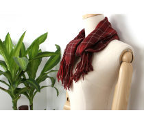 冬日風尚，頸間藝術——全面解析產品庫中的圍巾世界